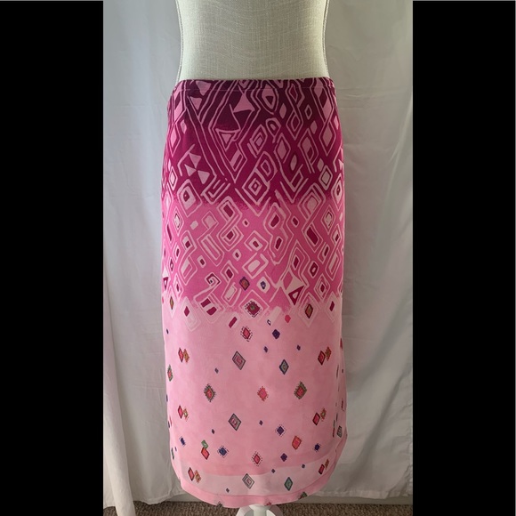 Women’s Barbie Pink Knee Length Ombré Skirt 12 - Picture 10 of 10